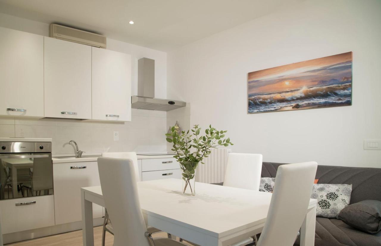 Ferienwohnung I Suoni Del Mare Porto San Giorgio Exterior foto