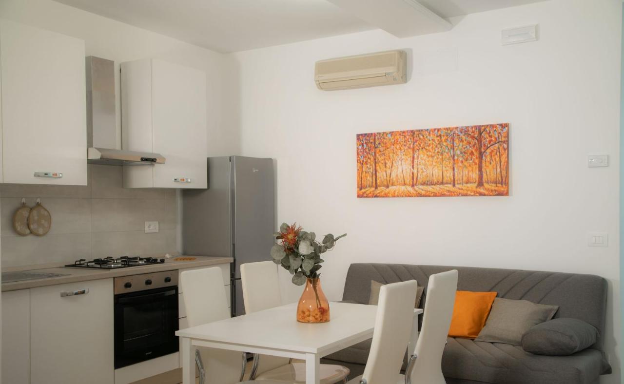 Ferienwohnung I Suoni Del Mare Porto San Giorgio Exterior foto